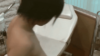 当時施術の上手さで人気の女性スタッフにお任せして撮影しました