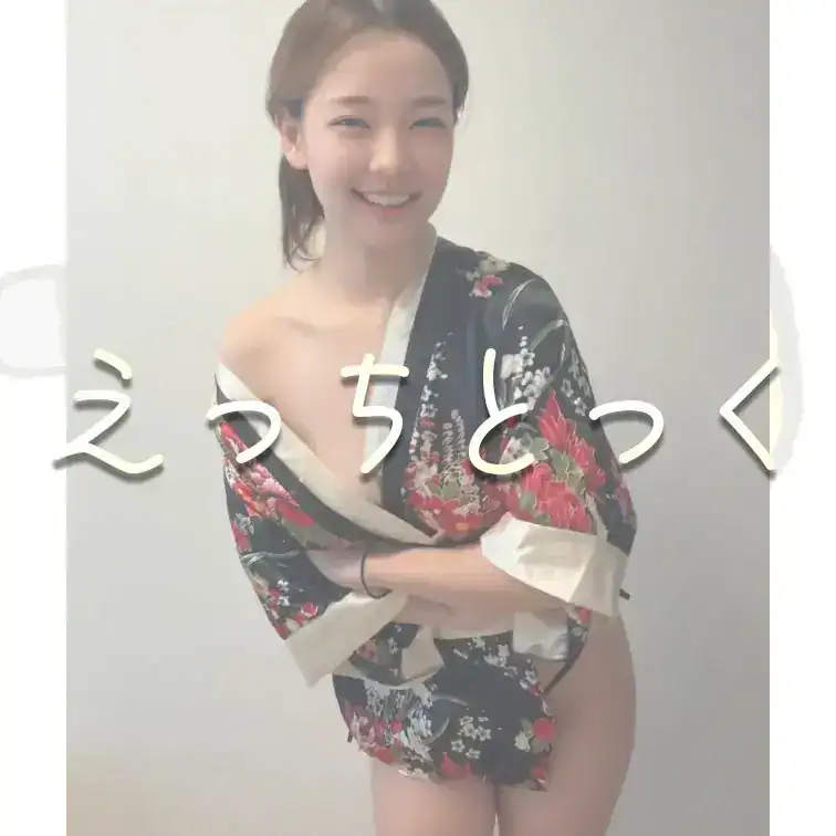 この前、オナ動画で着ていた花魁コスで踊ってみたよ🎶